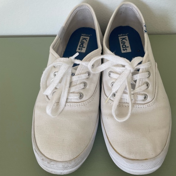 Keds Women’s Champion Original, white - size 6 - Picture 5 of 6